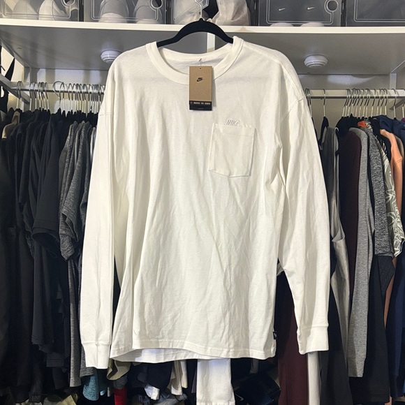 Nike Men's White Long Sleeve Shirt - Picture 1 of 4